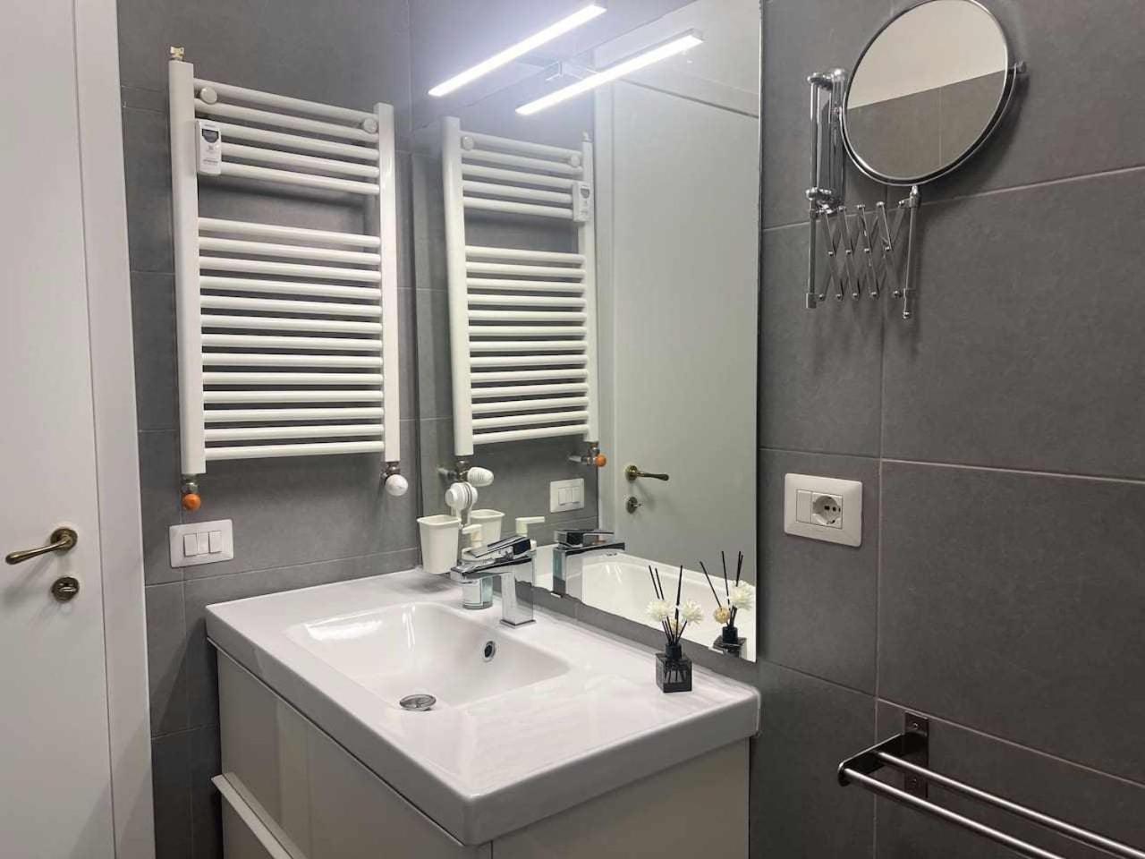 Modern Apartment In Monteverde Roma Dış mekan fotoğraf